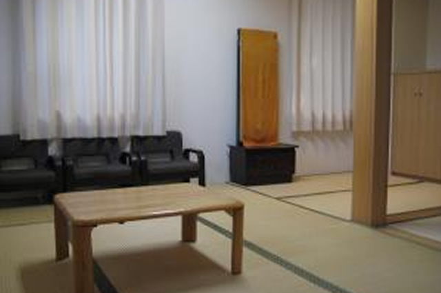 平和の森会館 洋室